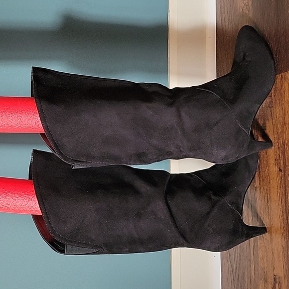 NIB NINE WEST Black Buyah Pointed Toe Kitten Heel Dress Heeled Boots, Wide 10 - Picture 4 of 8